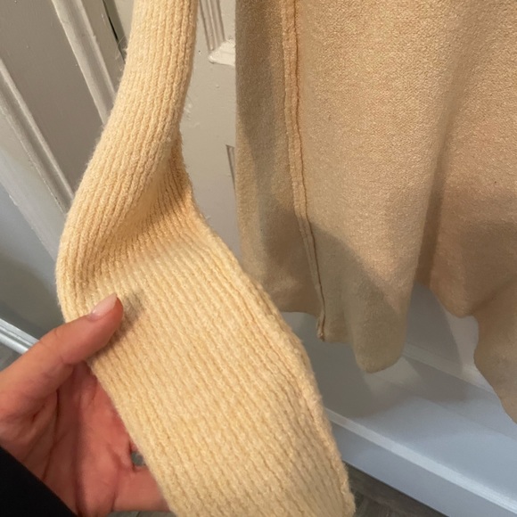 FREE PEOPLE tan/peach cowl neck sweater M - Picture 5 of 6